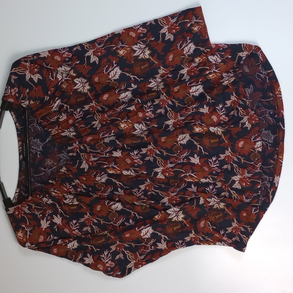 Lucky Brand Floral Print Pleated V Neck Women’s Medium 3/4 Sleeve Blue & Red